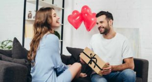 Top 10 creative gifts for girlfriend